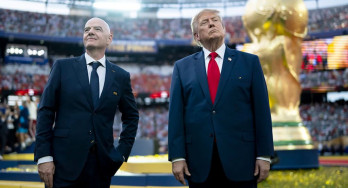 Деньги – в центре поля. Как Трамп и его семья решили присвоить мировой футбол. 